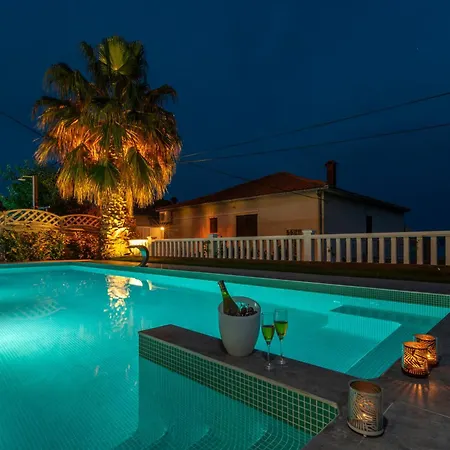 Ana Ii Aparthotel *