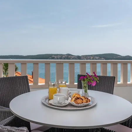 Ana Ii Aparthotel Trogir