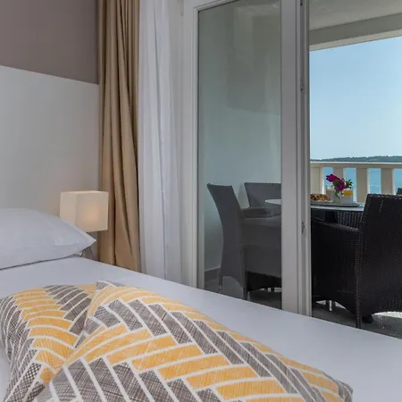 Ana Ii 3* Trogir